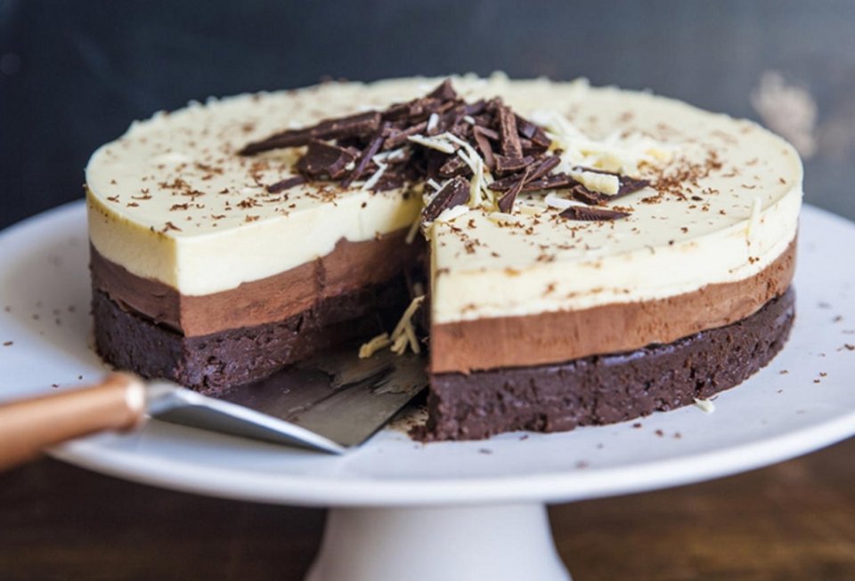 Press Badhige: Triple chocolate mousse cake 