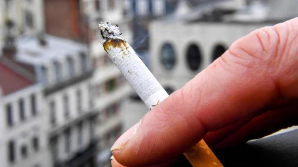 President announces additional measures to discourage tobacco consumption