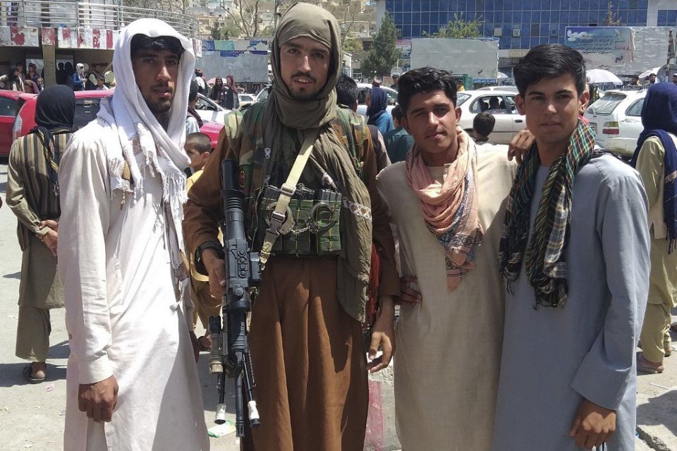 Varah avahuh Afghanistan gai sarukaaru ekulavaalaanun: Taliban