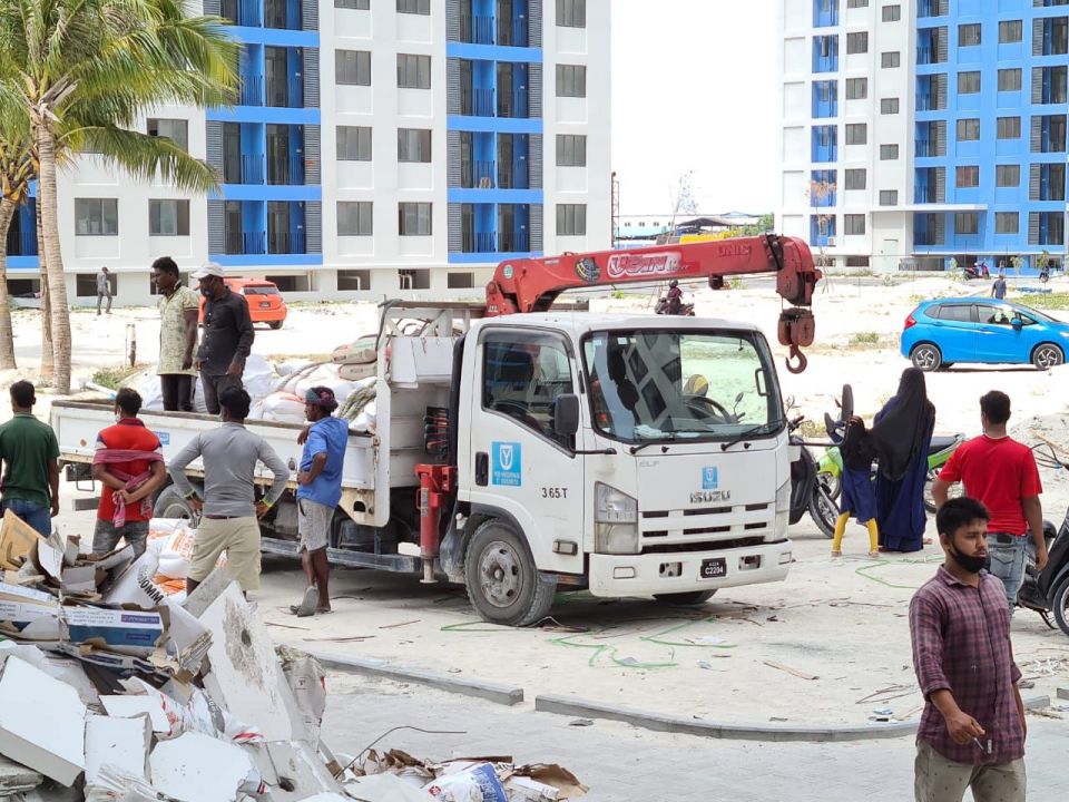 Samaaluvey, Flat hadhan gendhaaa echehi vagah naganee!