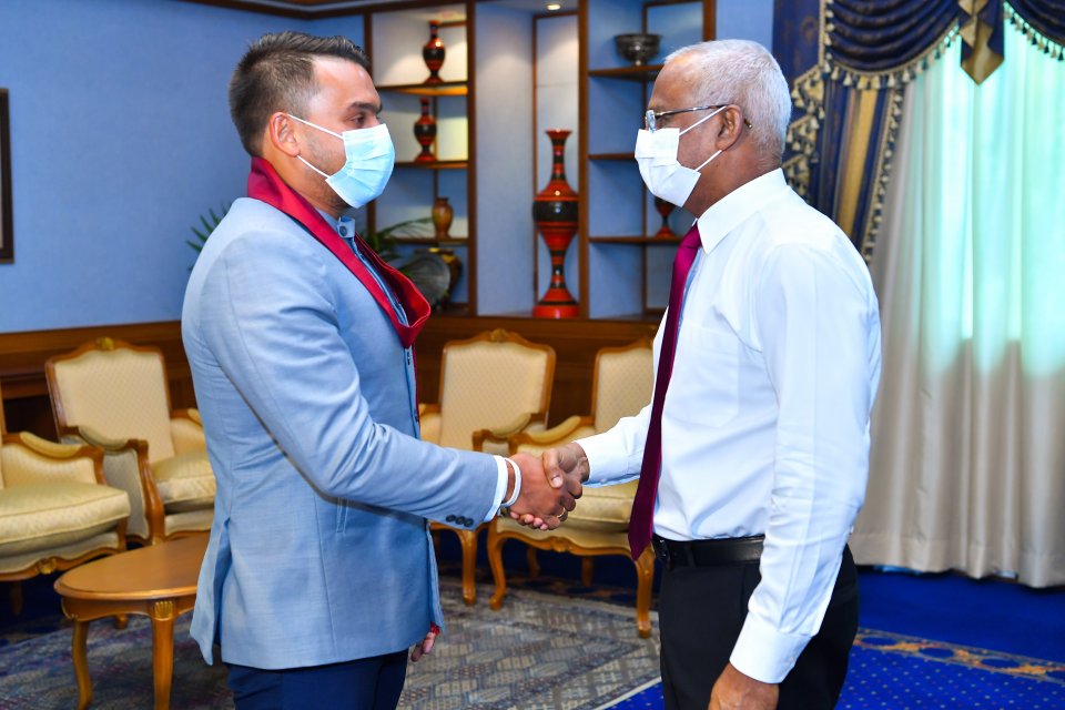 Visiting Lankan Sports Minister pays visit to President Solih
