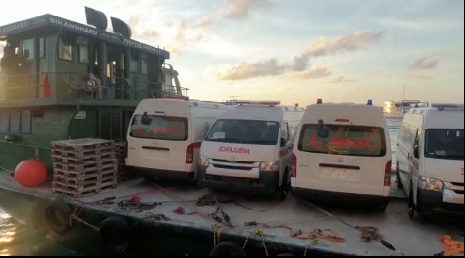 Ambulance hifaigen 20 rashah dhaa boat furaifi