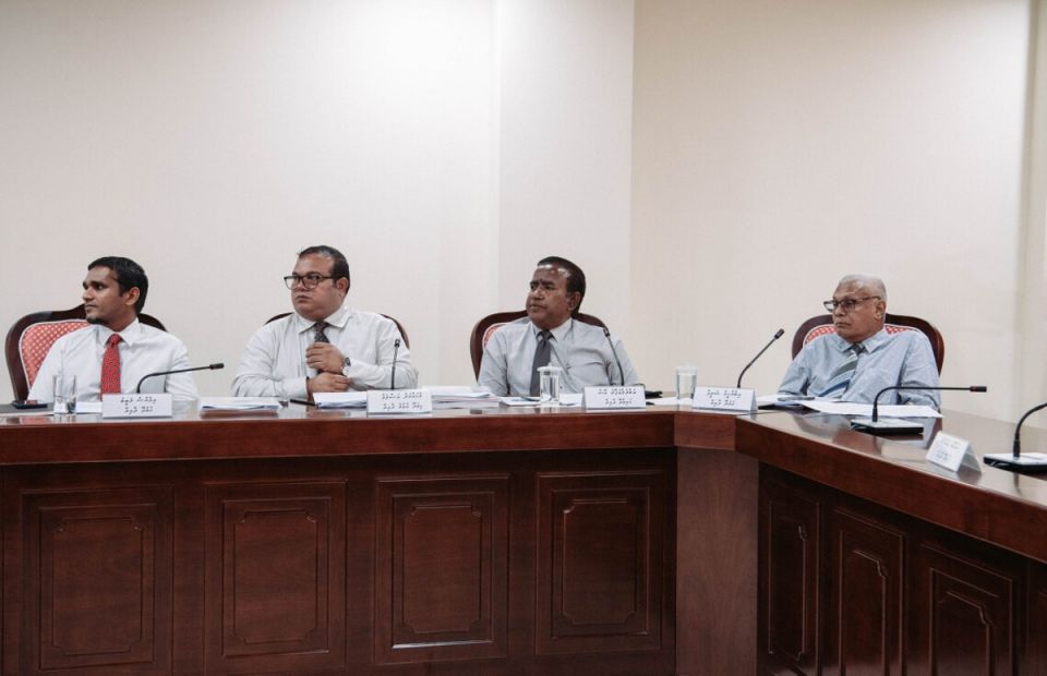 Overdraw limit 2.5 billion Rufiyaa ah dhahkurumah committee in faaskoffi