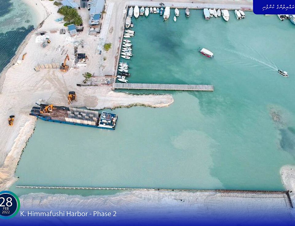 Himmafushi bandharu: ehgamu thoshilumah beynunvaa concrete galuge emmefahu shipment sitah! 