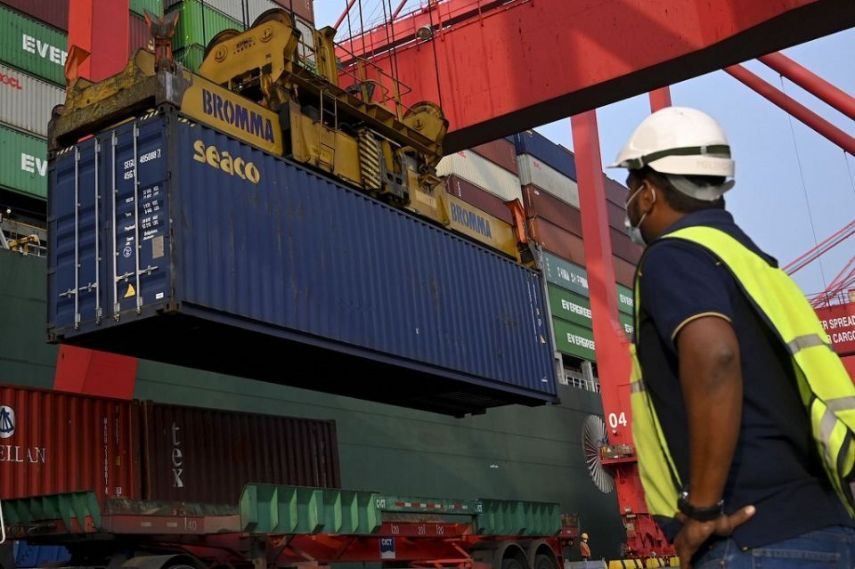 Lanka: cargo container ufula rate aa eku, aneikkaves thakethee ge aguthah mahchah!