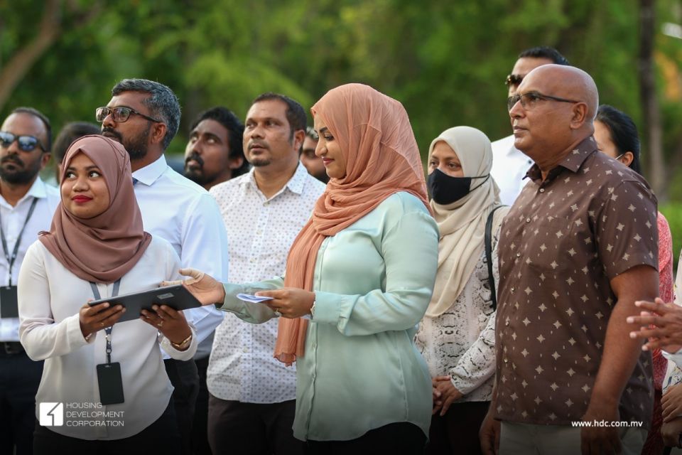 HDC ge smart pole aai smart bench Hulhumalegai ifthithaahukoffi 