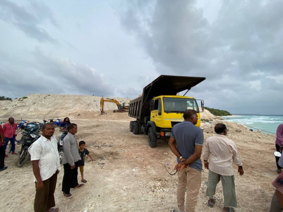 Funadhoo dhandu alhan Foakaidhoo in veli vikka vaahaka dhogukohffi