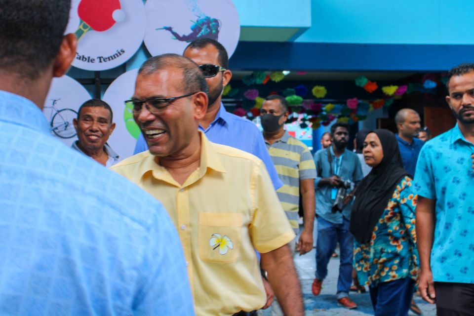 Ranil ge geygai roakurun Nasheed kuvveri kuravvaifi
