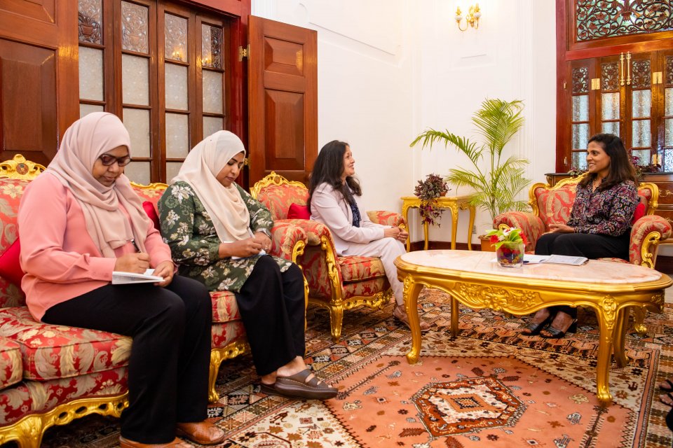 First Lady meets WHO Representative to the Maldives