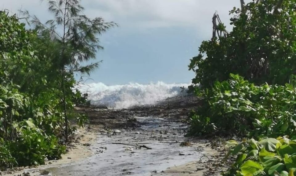 Storm Surges: 6 islands in Thaa Atoll report severe damages