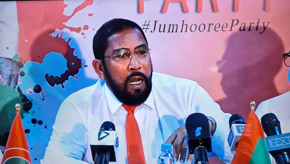 MP Qasim proposes to maintain number of MPs at the parliament