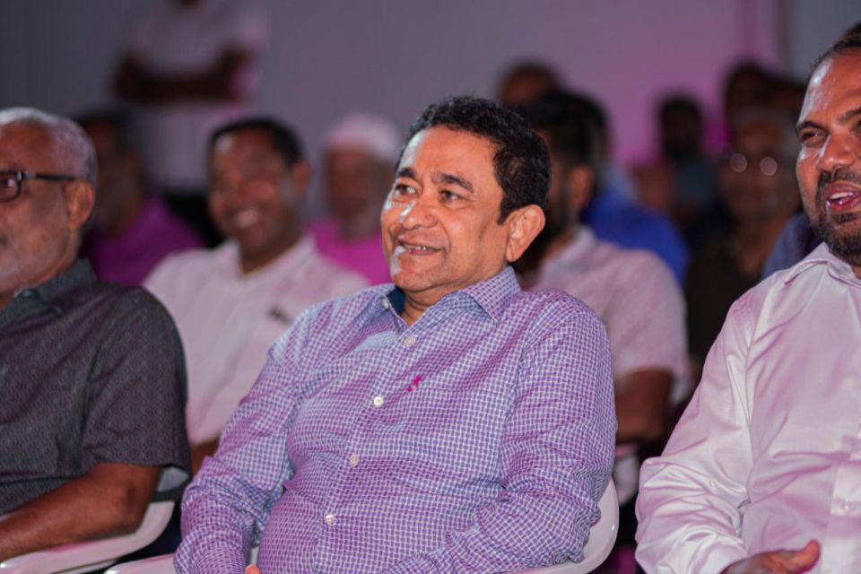 Vaanuvaa bandhugai thibi meehun, verikamuge furathama 10 dhuvas therey dhookohllaanan: Yameen