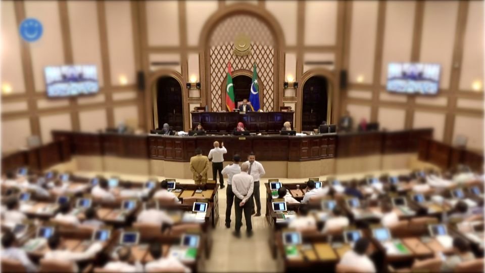 Parliament session ended again without vote on tax bill