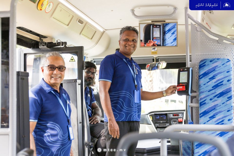 RTL Male' City bus riders can now use VISA & MasterCards for fare payments