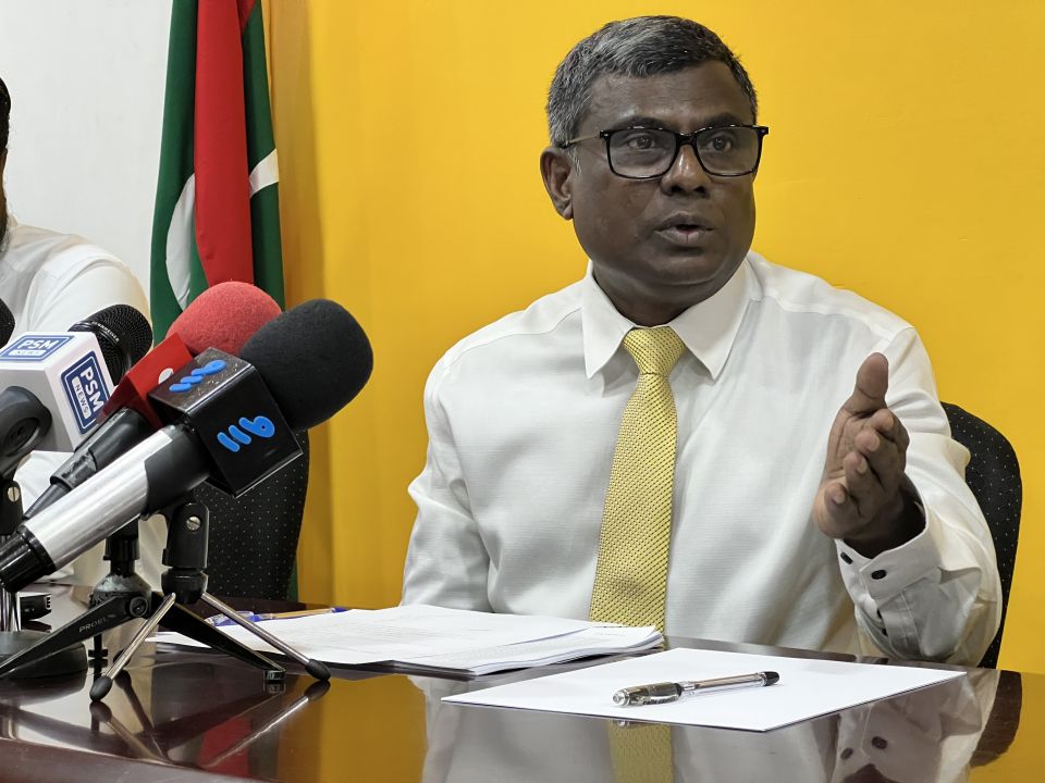 Vazeerunnah ruhun dheyn huras alhanee PPM/PNC in, miee reyvumeh ge dhashun hingaa kameh: Ibrahim Waheed