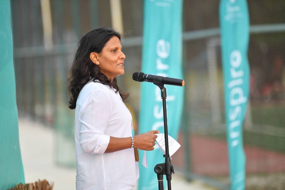 First Lady Fazna expresses hope for smoke-free beaches