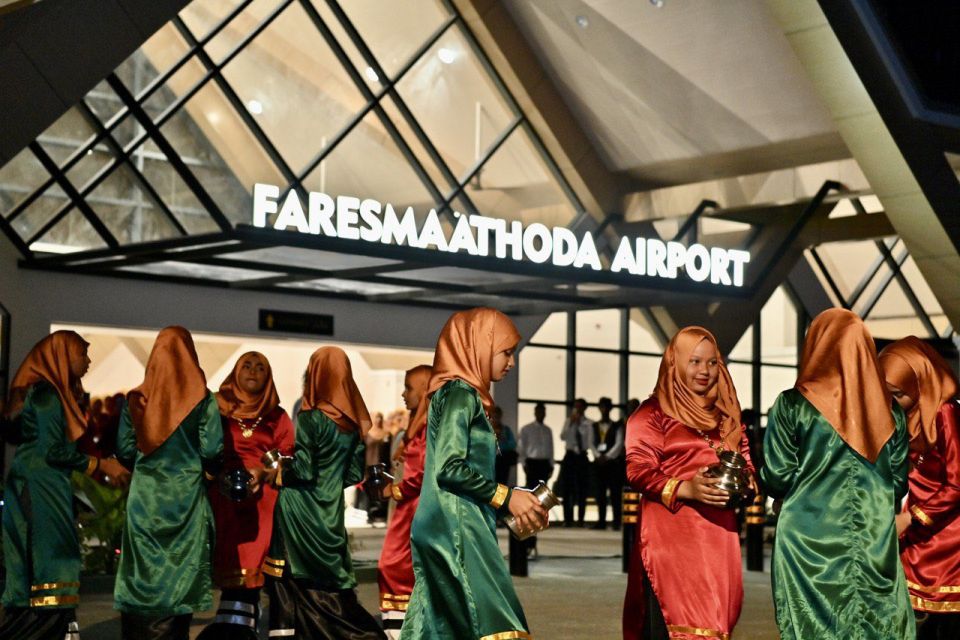 Dr. Muizzu ah thaaeedhu koggen Faresmaathodaa Airport muvazzafeh vazeefaain kandaalaifi: PPM