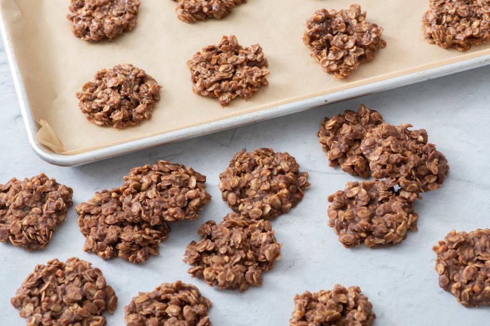 Press Badhige: Crunchy peanut cookies
