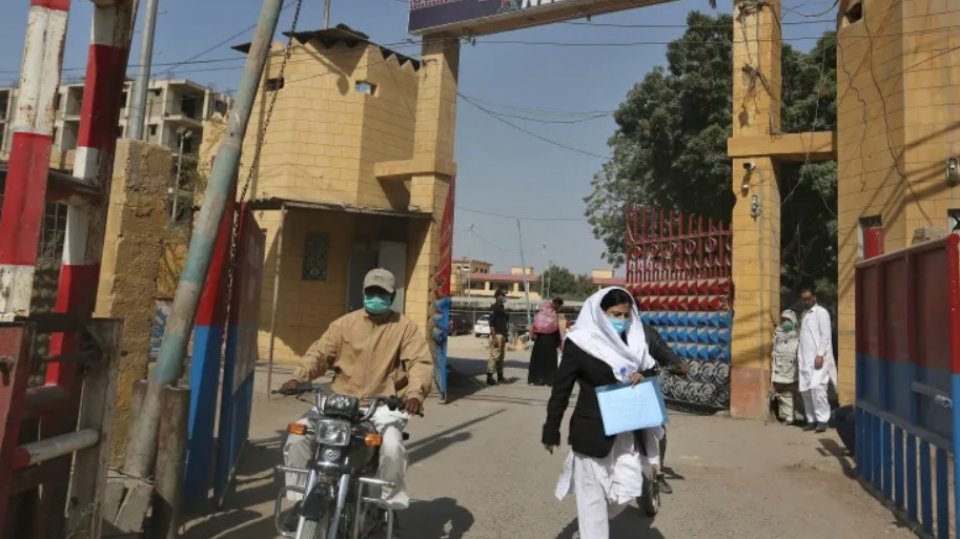 HRW report on Pakistan’s overcrowded prisons highlights abuses