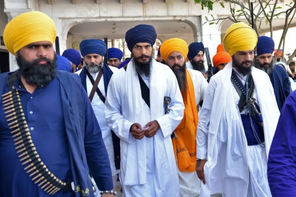 India aa vaki dhaulatheh hadhan ulhunu Sikh leader hayyarukohffi