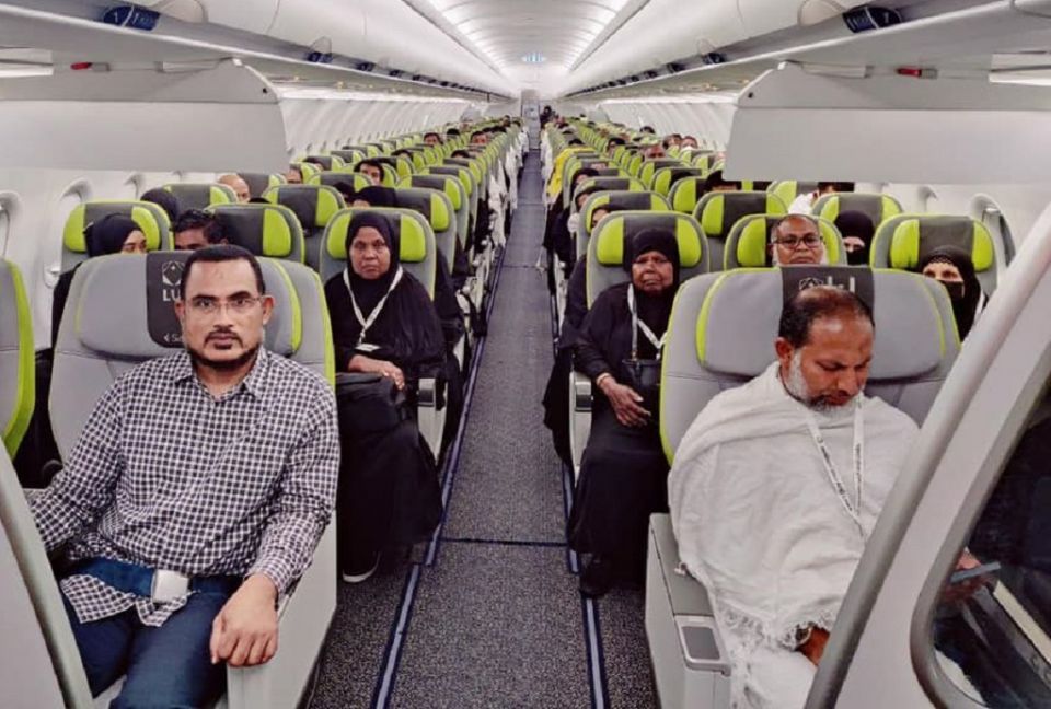 Umra ah meehun gendhiyumaa hilaafavaa faraaiythakuge massala balaa, fiyavalhu alhanee