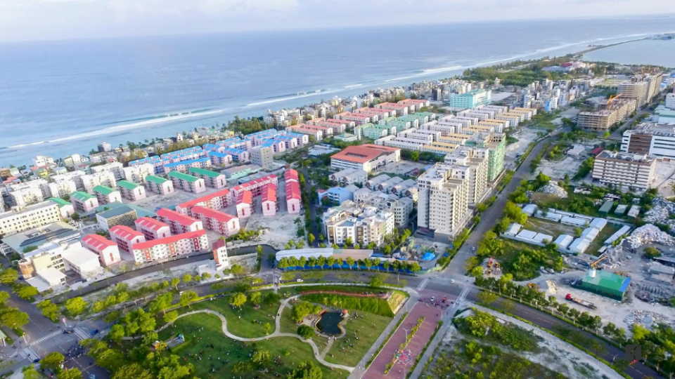 Veshifahimale' flat mashroouge dhashun 30 imaaraathehge beyru faaru maraamaathukohfi