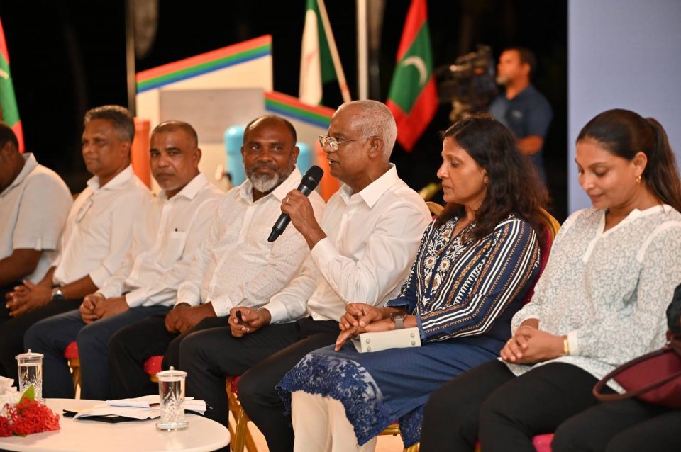 Govt aims to complete Magoodhoo airport before end of term: President
