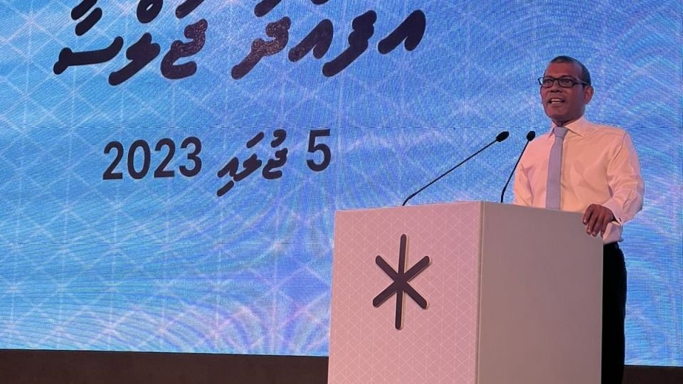 Nasheed invites Yameen to work together to defeat President Solih