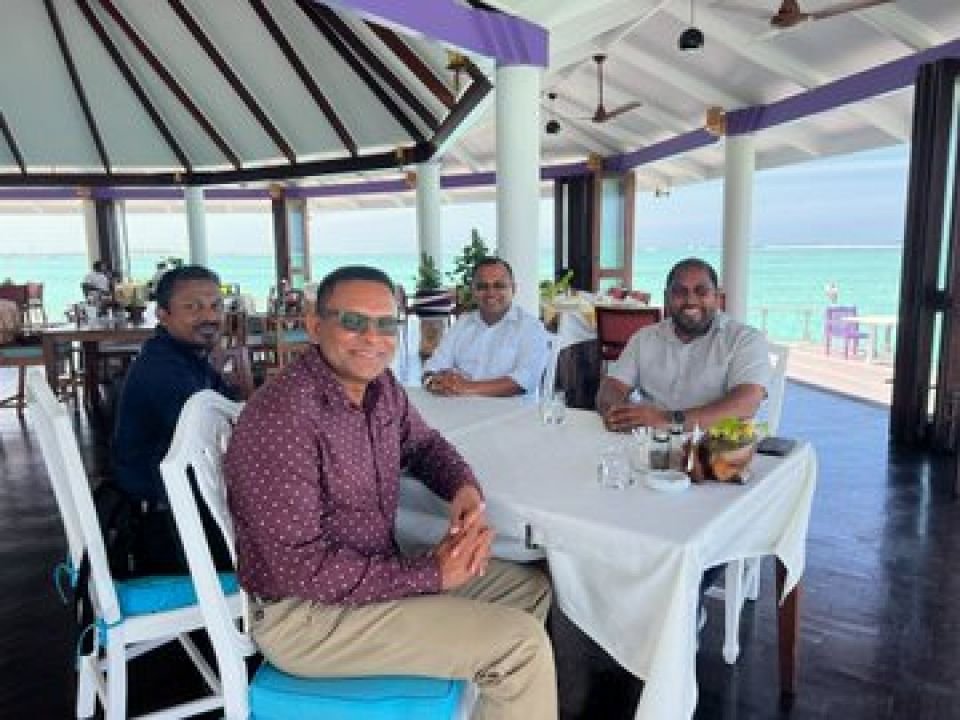Nazim also met Gasim at Sun Island