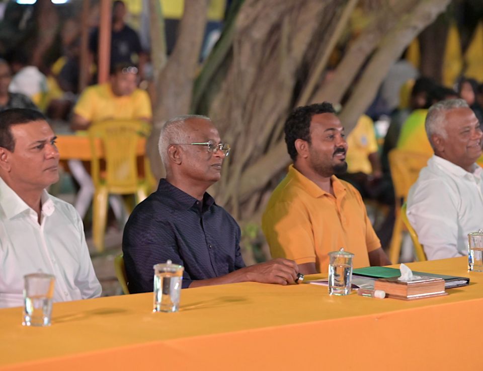 Anna dhaurun feshigen dhaulathuge budget in mediathakah faisal dheyn MDP ge manifesto gai himanaifi 