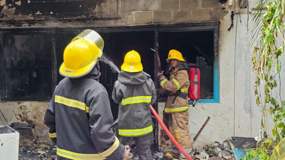 Fire engulfs Maafannu House Plaza, second fire in Male' today