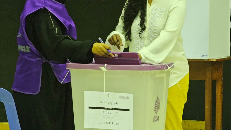 London, Abu Dhabi fiyavaa hurihaa thanehgai vote laan fashaifi