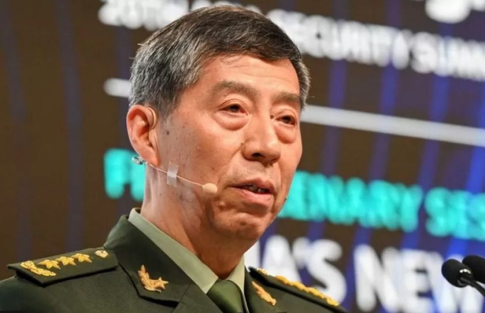 China ge defence minister nufennathaa 2 hafthaa, suvaaluthah ginavejje!