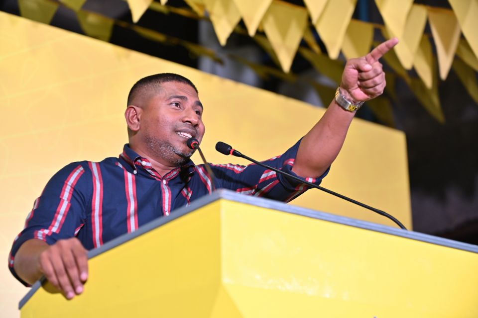 Raees Nasheed kanthah kurah vaa gothun MDP memberunge hithugai othee hih hama nujehun: Mahloof