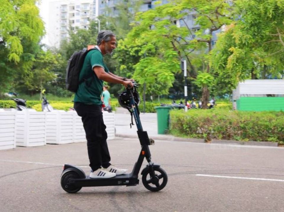 Urbanco in e-Scooter thaaraf kohffi