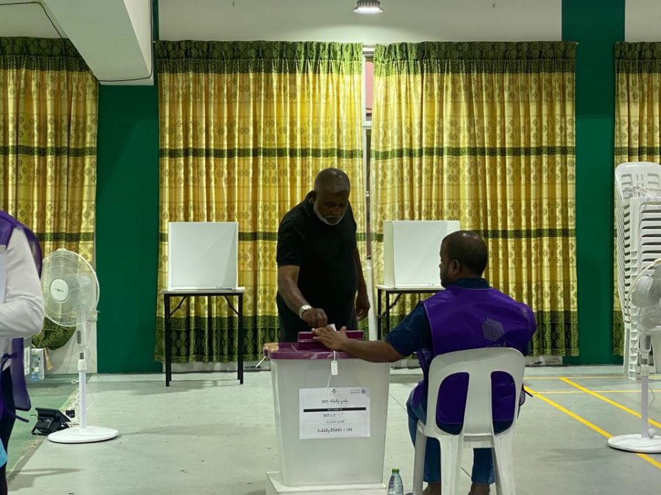 Raees 2023: 2 vana buruge vote lun fashaifi