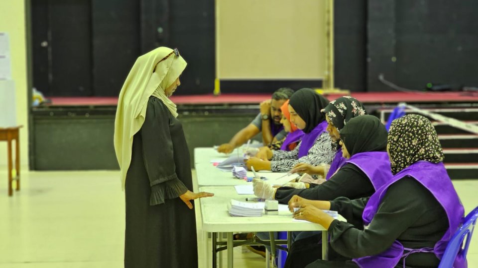 Parliamentary Elections: More than 11,000 submit re-registration forms