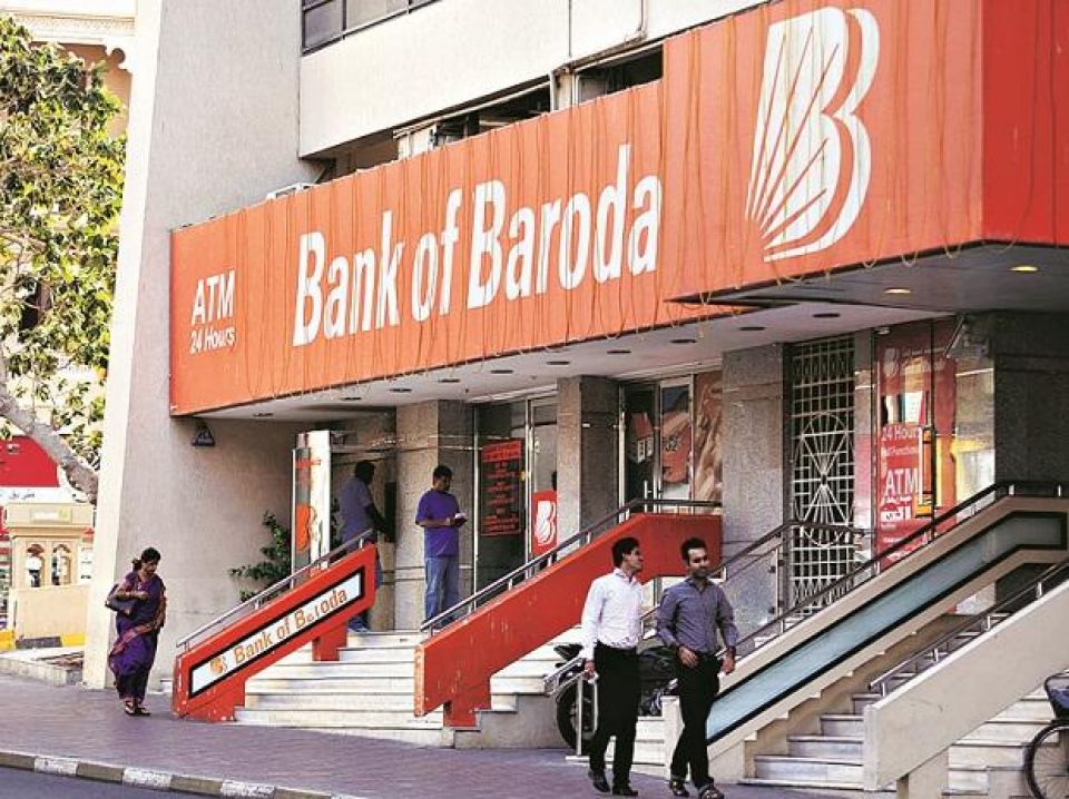 India's Bank of Baroda: Customerunge account thakun agentun faisaa vagah nagaifi