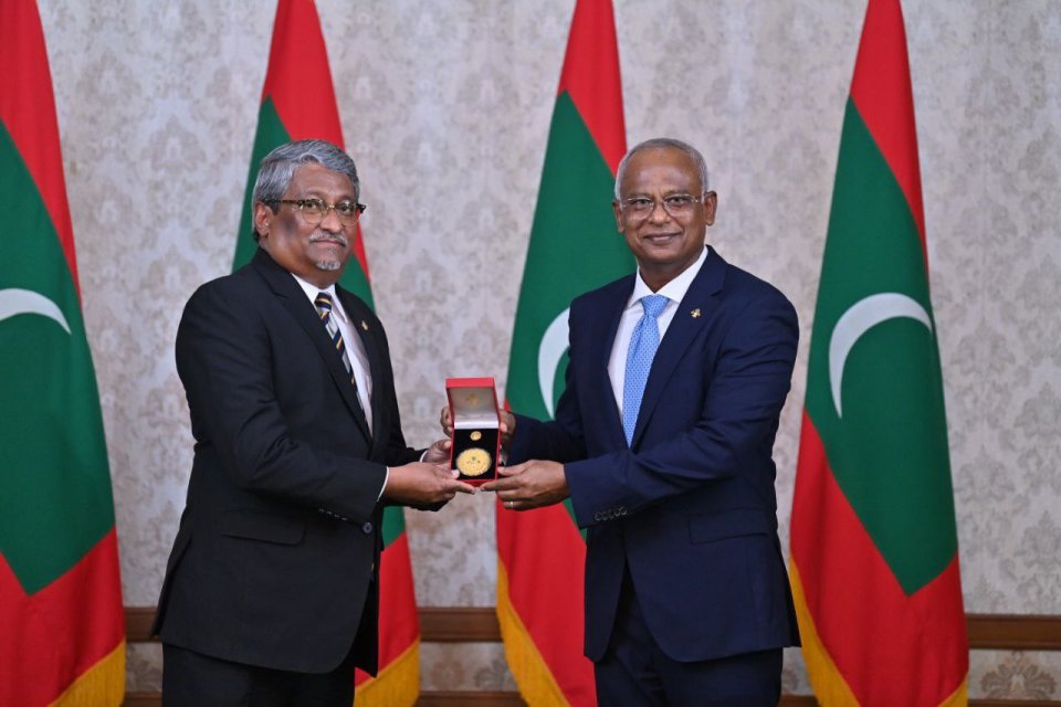 Veteran Diplomats Khaleel & Latheef first recipients of Most Distinguished Foreign Service Medal