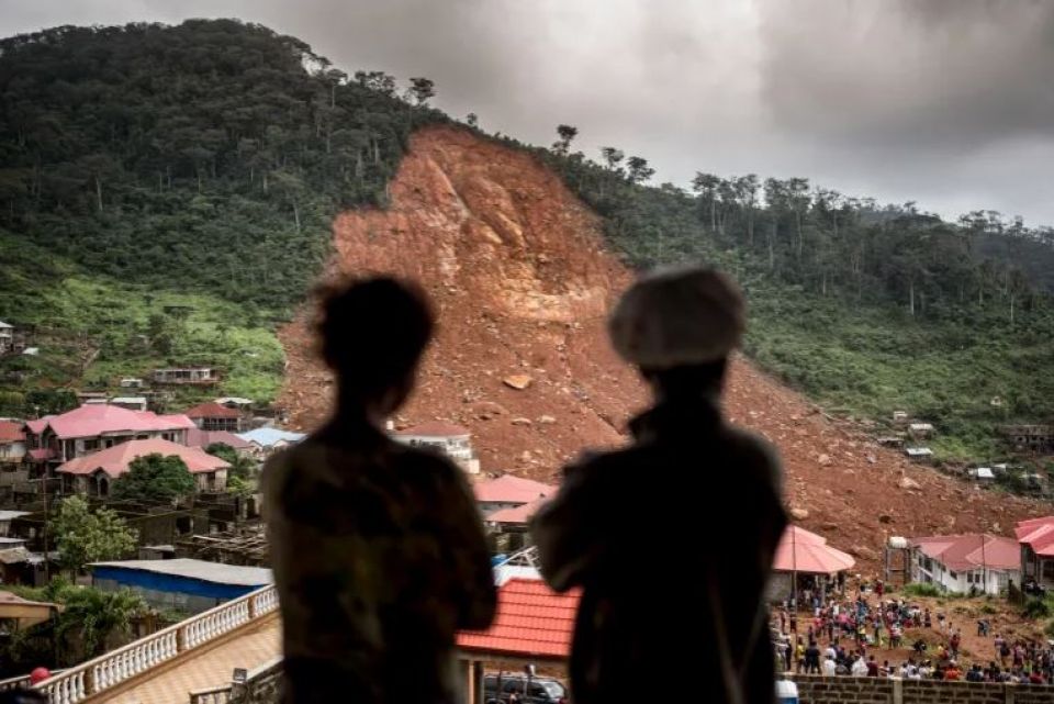 WORLD REPORT: Moosumah anna badhaluthakuge sababun Sierra Leone gai fageerunge insaanee vagufaari ithurah goasvejje