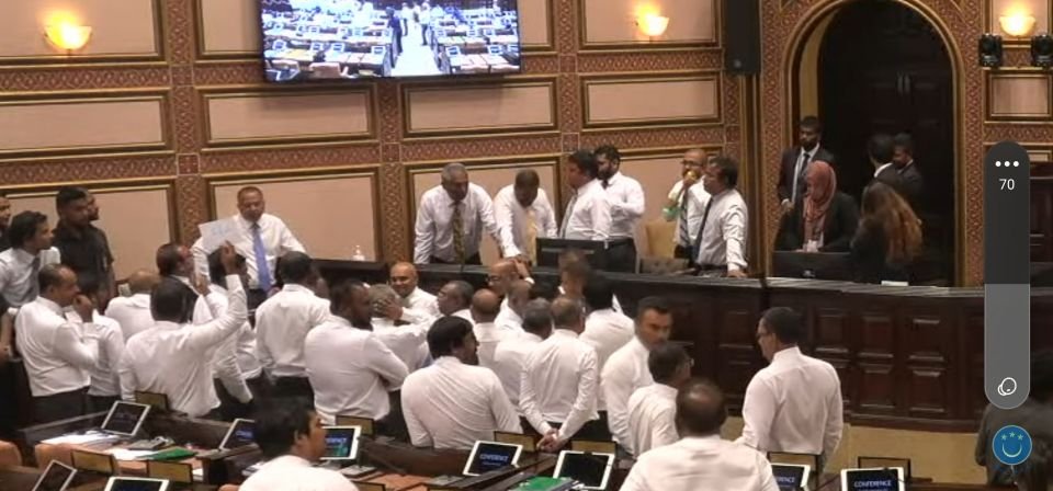 Cabinet Approval: Parliament session postponed to 1:00 pm