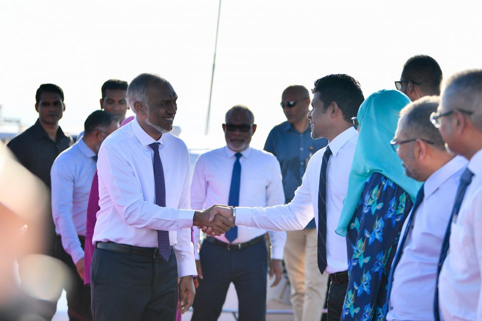  President departs on three-day visit to Thaa Atoll, first stop Guraidhoo