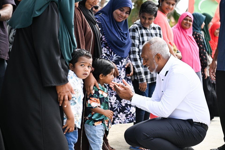 President returns to Malé after concluding trip to Thaa Atoll