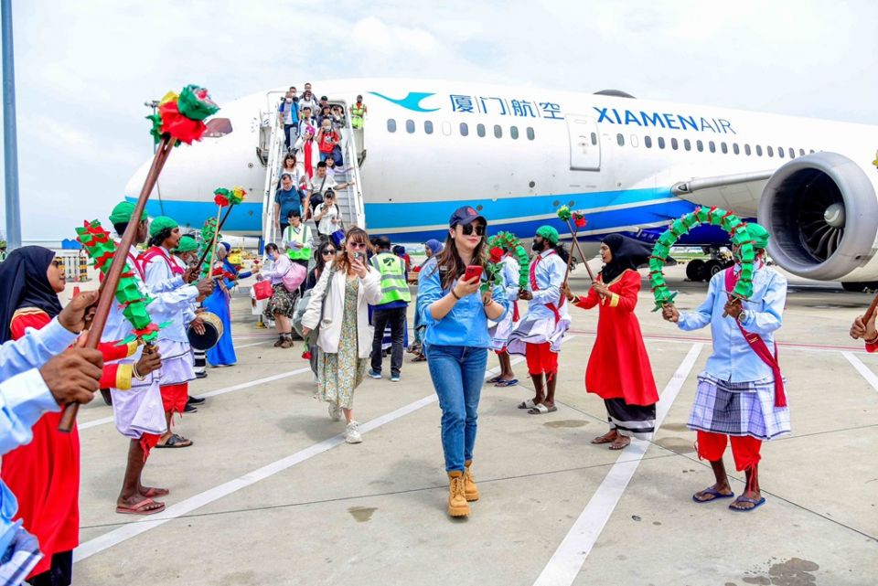China ge Xiamen airline ge furathama boat Raaje athuvejje