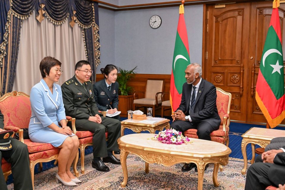 President Muizzu meets with visiting Chinese Major General