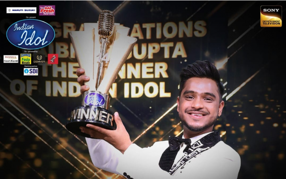 Indian Idol ge trophy Vibhav ah