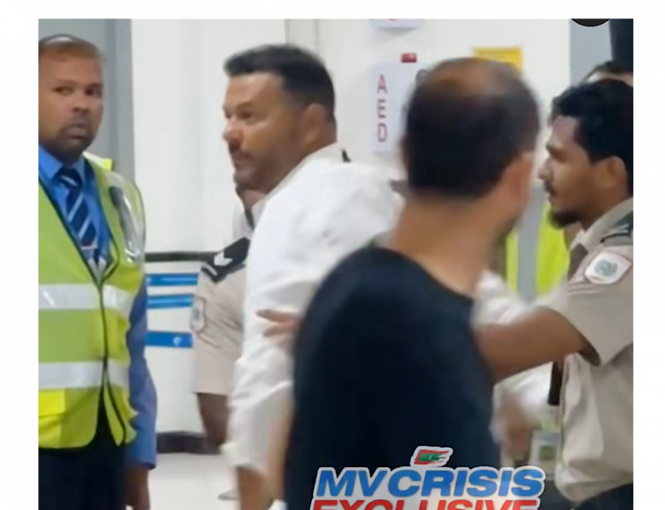 Police arrest foreigner who attacked airport staff