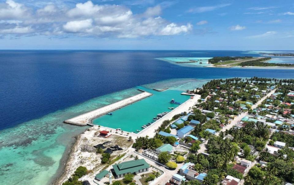 Ga. Maamendhoo fihaara eh ge furaalhun Tinu nagaigen vadhe, fihaara in vakkan koffi