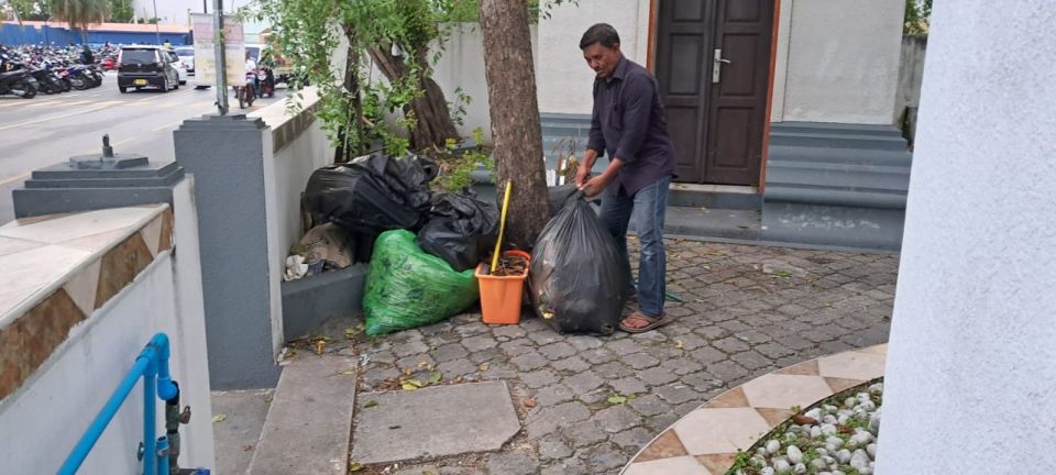 Dhen Male' ge miskihthah saafu kuraanee dhivehin