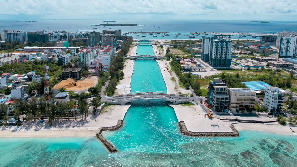 Hulhumale'gai moodhah eri ulhunu kuhjakah jinsee goana kuri massala eh balan fashaifi